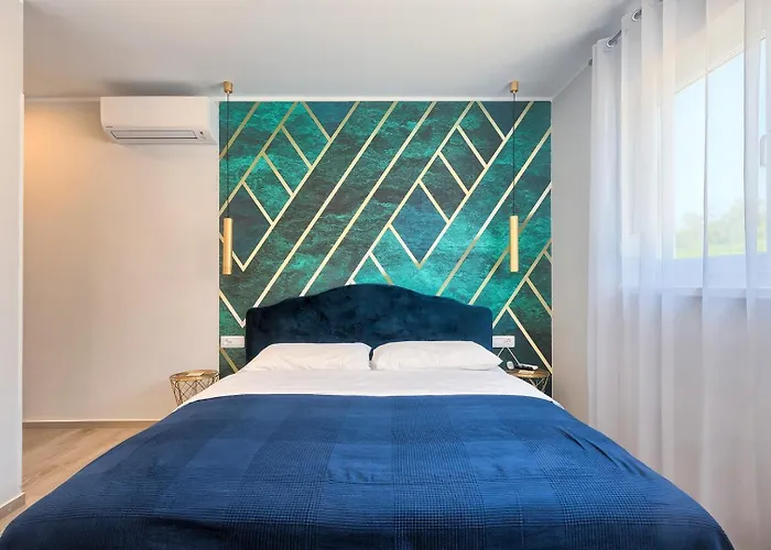 Villa Va.lunga With Pool And Wirpool